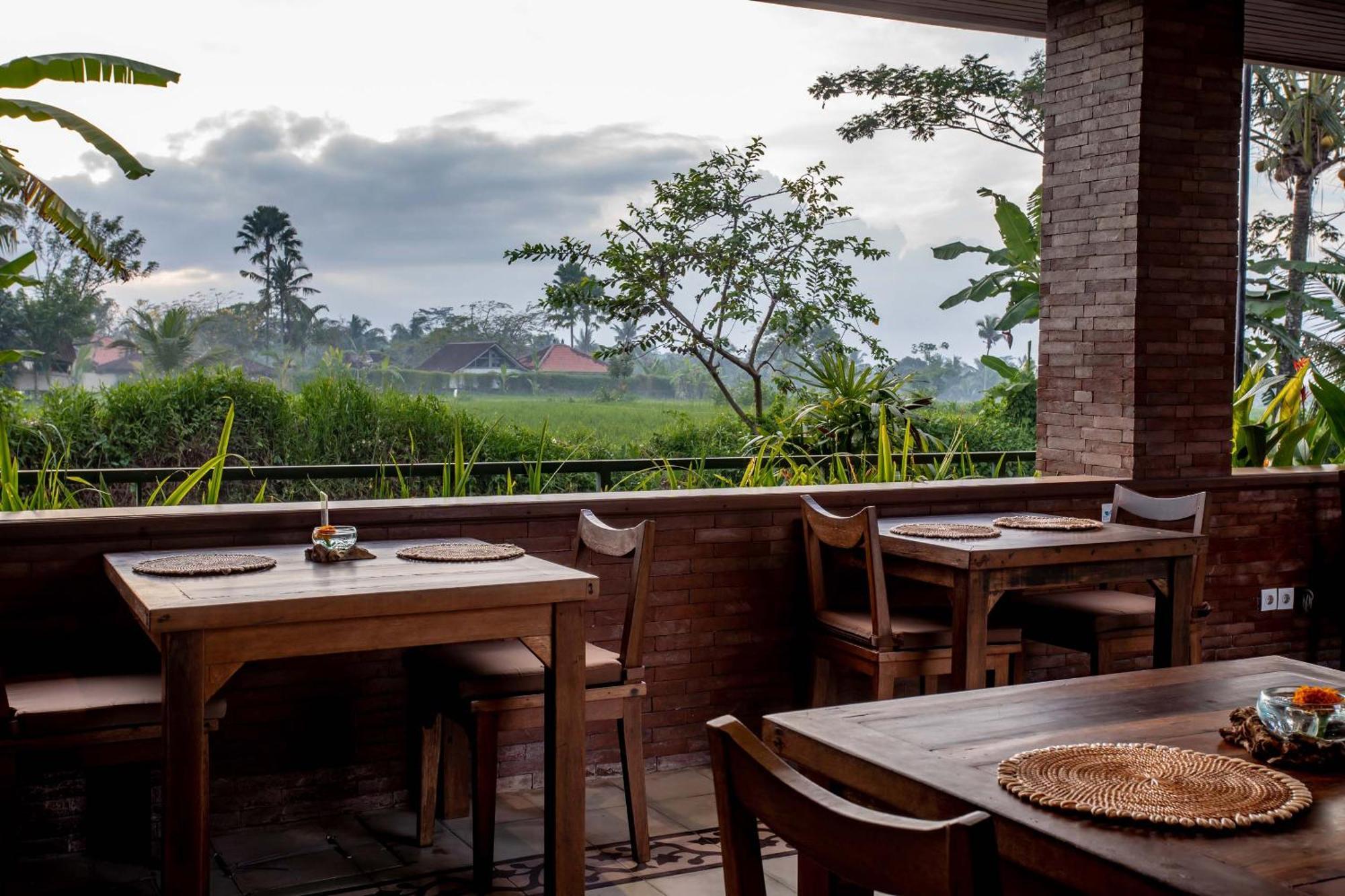 Paon Desa Ubud Kültér fotó